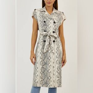 LOVE TOKEN RUTH SLEEVELESS TRENCH COAT - Sz S NWOT